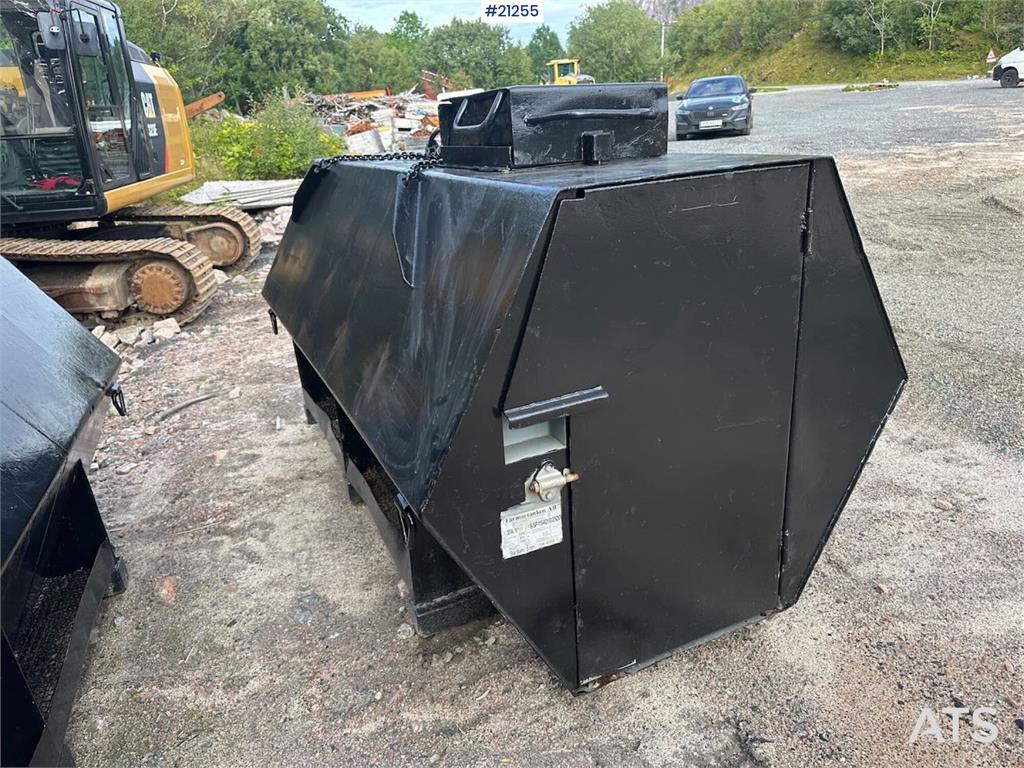 [Other] dieseltanker på 2000L