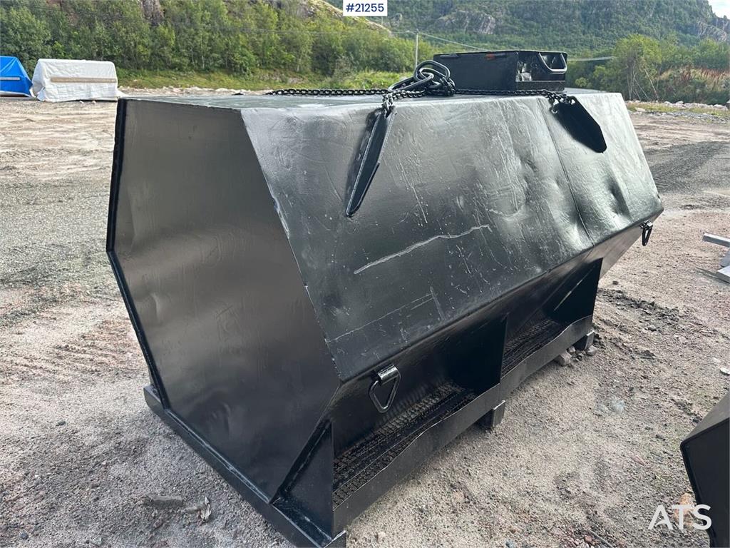 [Other] dieseltanker på 2000L