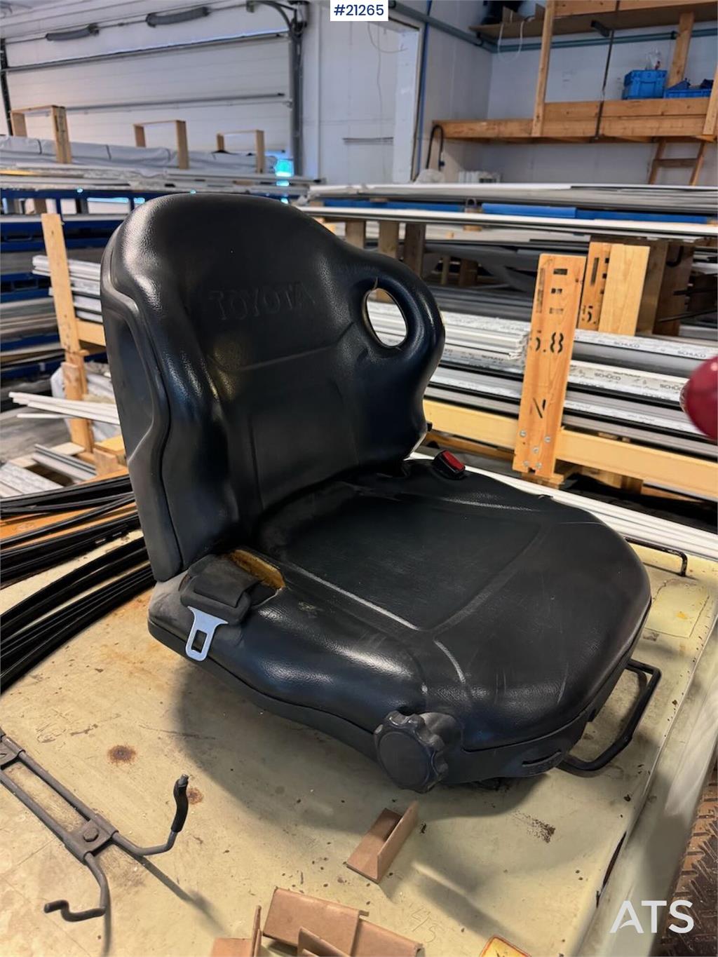 Toyota 3FB25 Electric Forklift