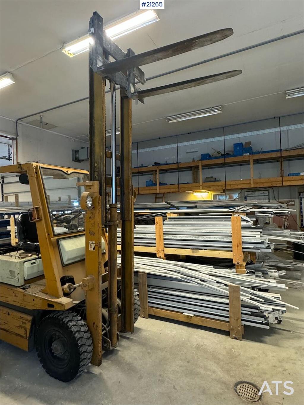 Toyota 3FB25 Electric Forklift
