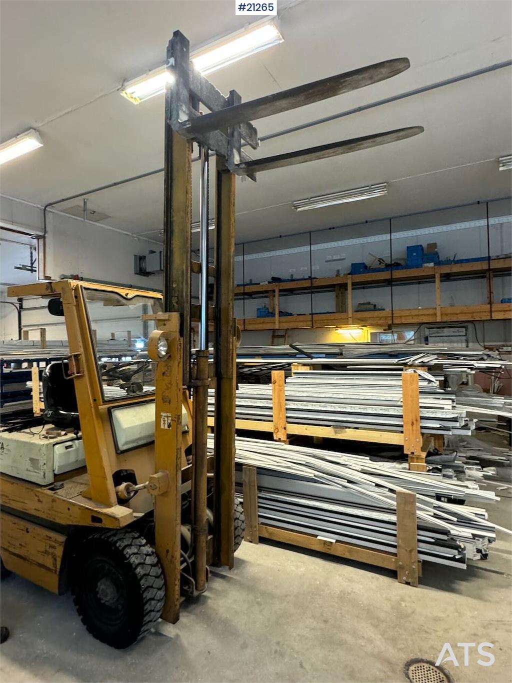 Toyota 3FB25 Electric Forklift
