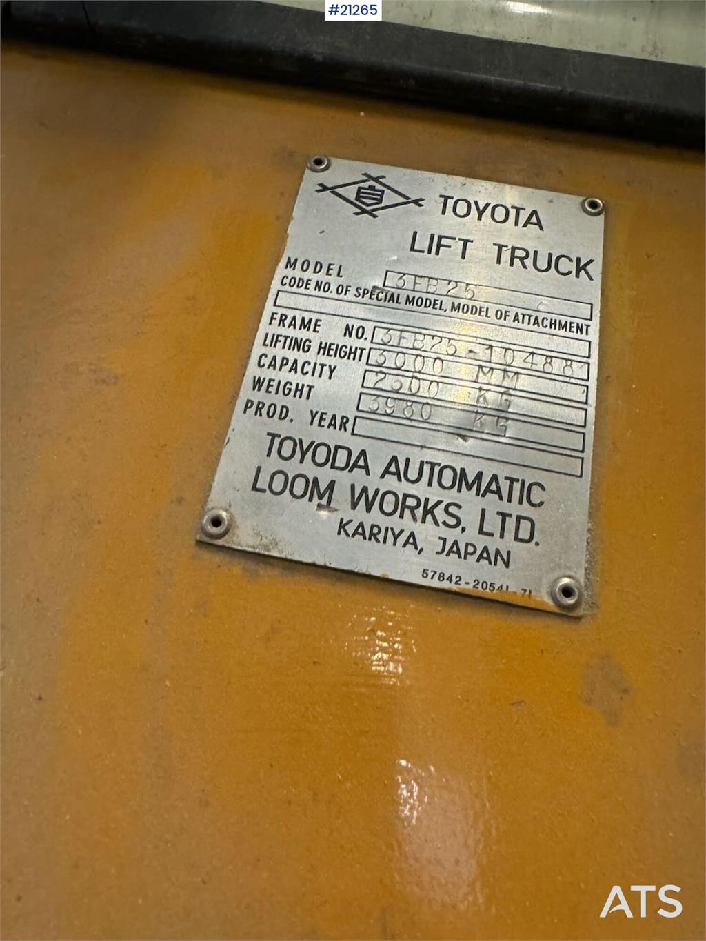 Toyota 3FB25 Electric Forklift