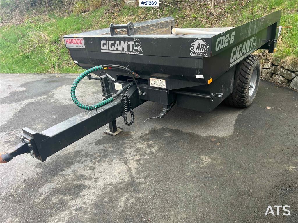 Gigant Wheel Machine Trailer