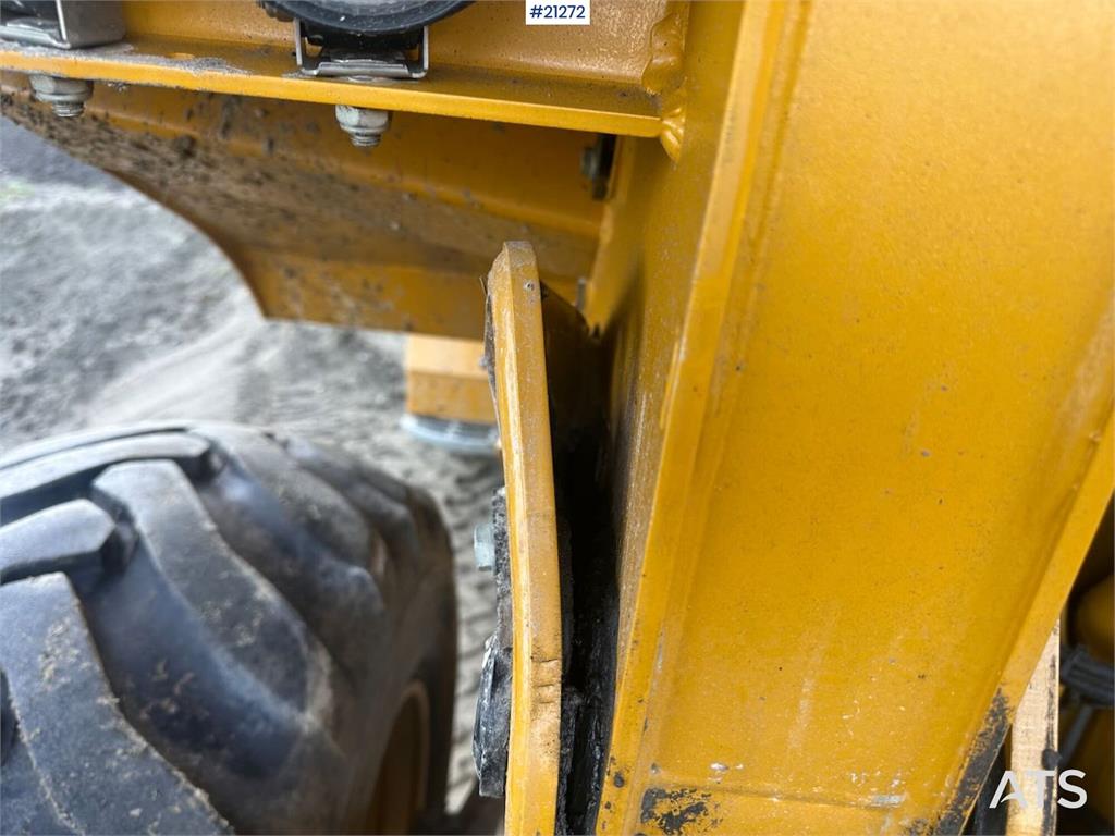 Hydrema 912GS dump truck w/white signs. WATCH VIDEO.