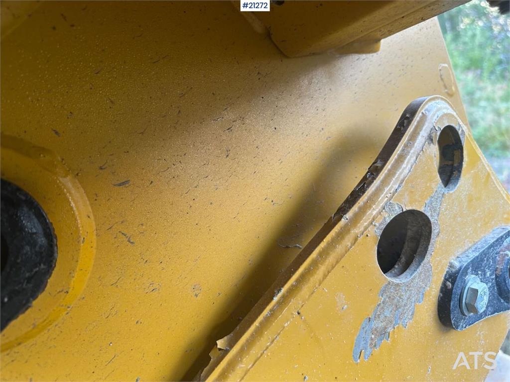Hydrema 912GS dump truck w/white signs. WATCH VIDEO.