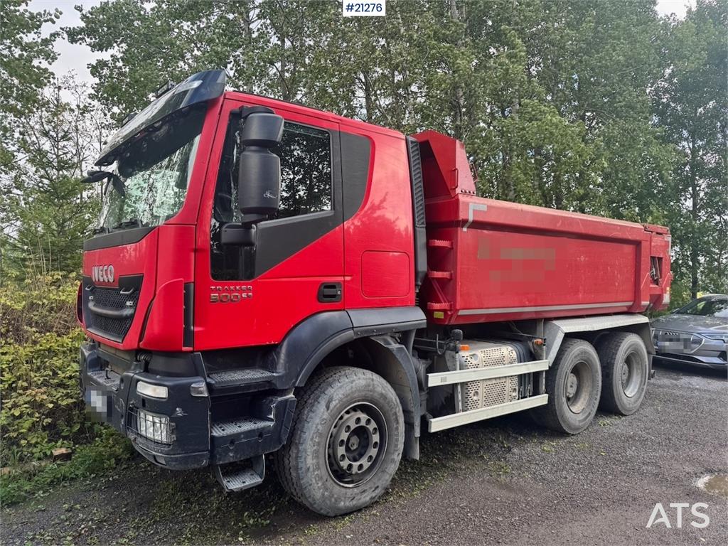 Iveco Trakker 500E6 6x4 Tipper. 135,000 km!