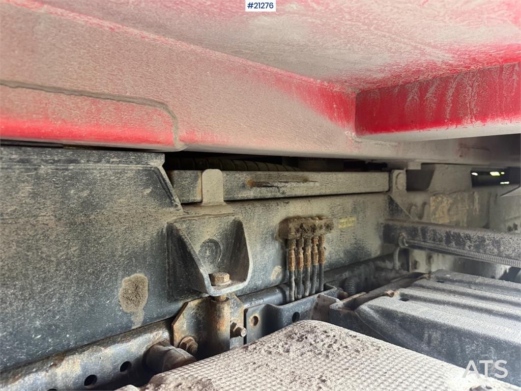 Iveco Trakker 500E6 6x4 Tipper. 135,000 km!