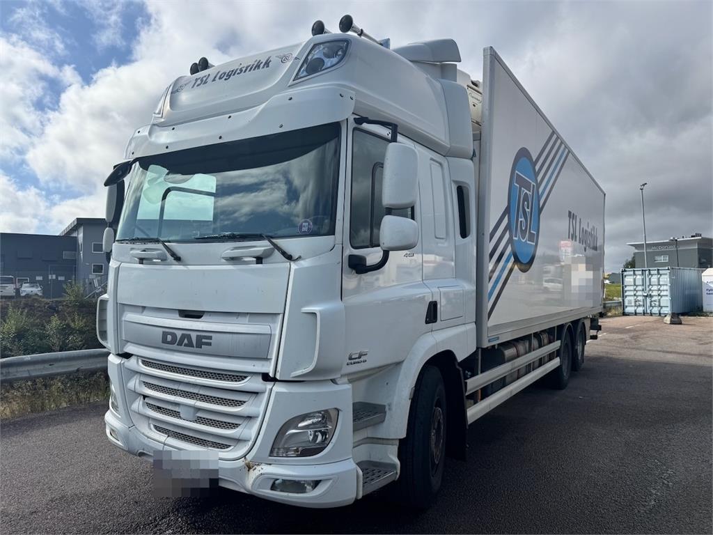 DAF CF440 6x2 Box truck with refrigerator/freezer unit