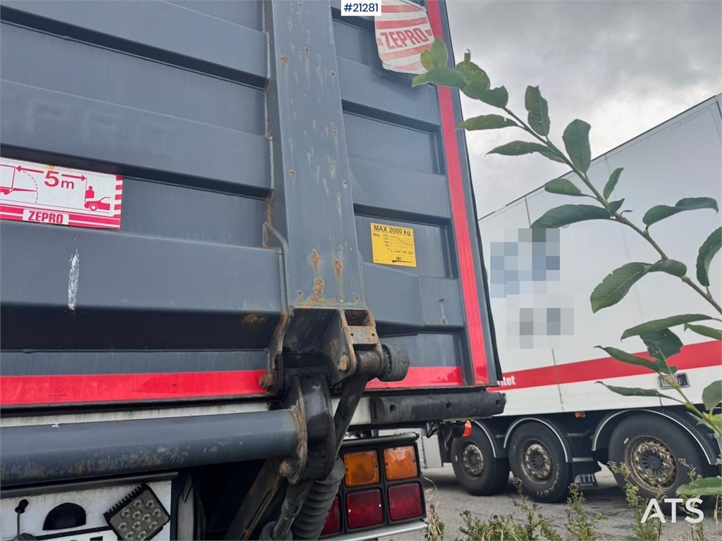 Ekeri Cabinet trailer w/ Full side opening.