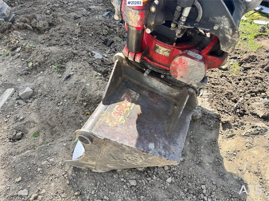 Kubota KX057-4 Tracked excavator w/ Rototilt and 2 bucket