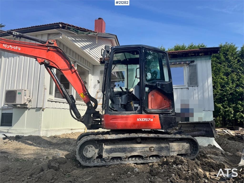 Kubota KX057-4 Tracked excavator w/ Rototilt and 2 bucket