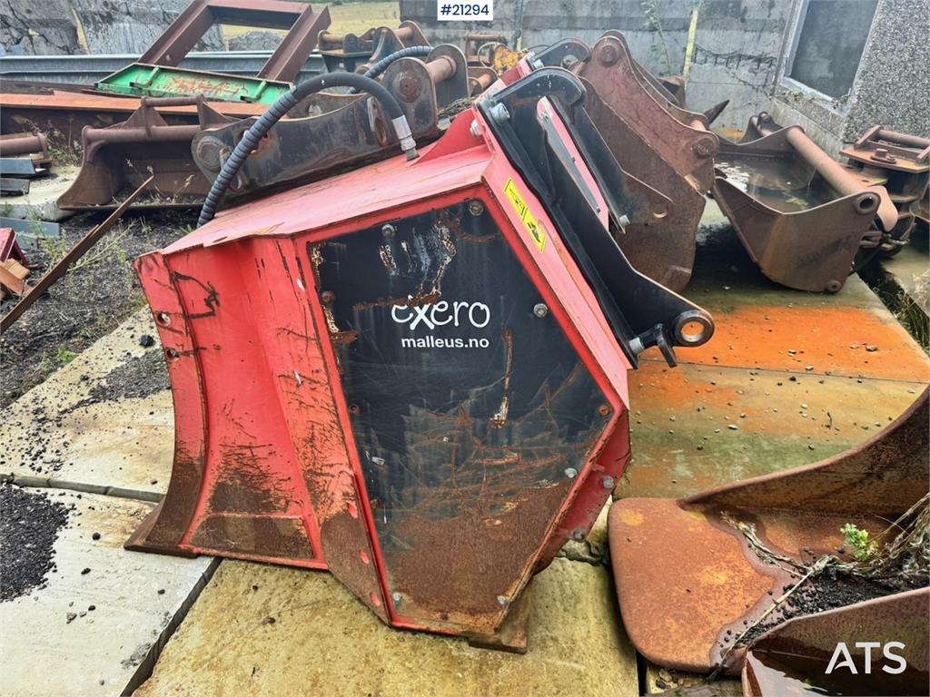 Exero bucket for excavator and wheel loader.
