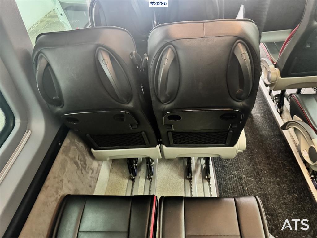Mercedes-Benz Sprinter 519CDI Minibus. 21 seats.