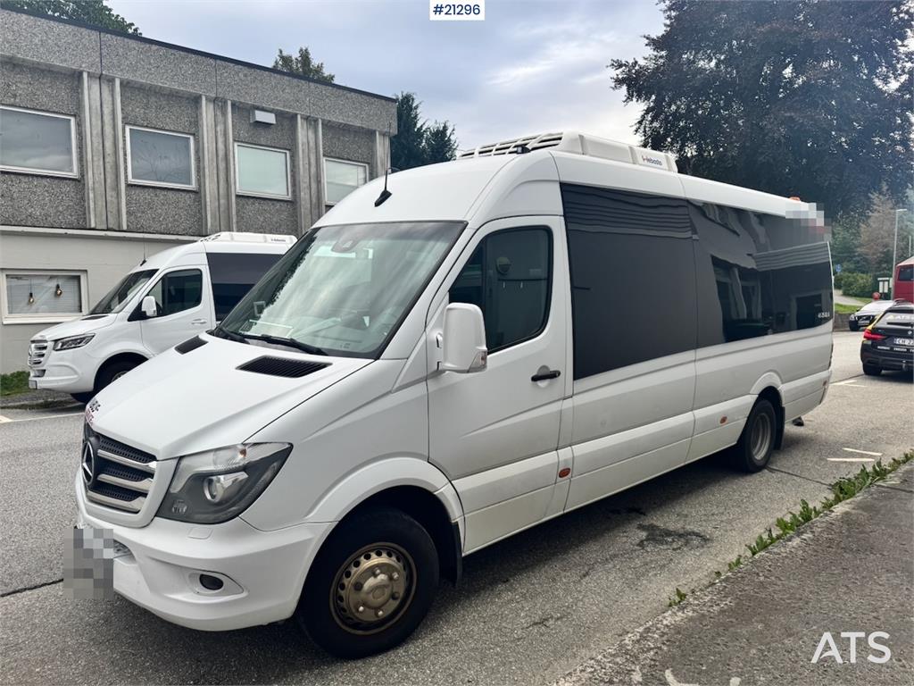 Mercedes-Benz Sprinter 519CDI Minibus. 21 seats.