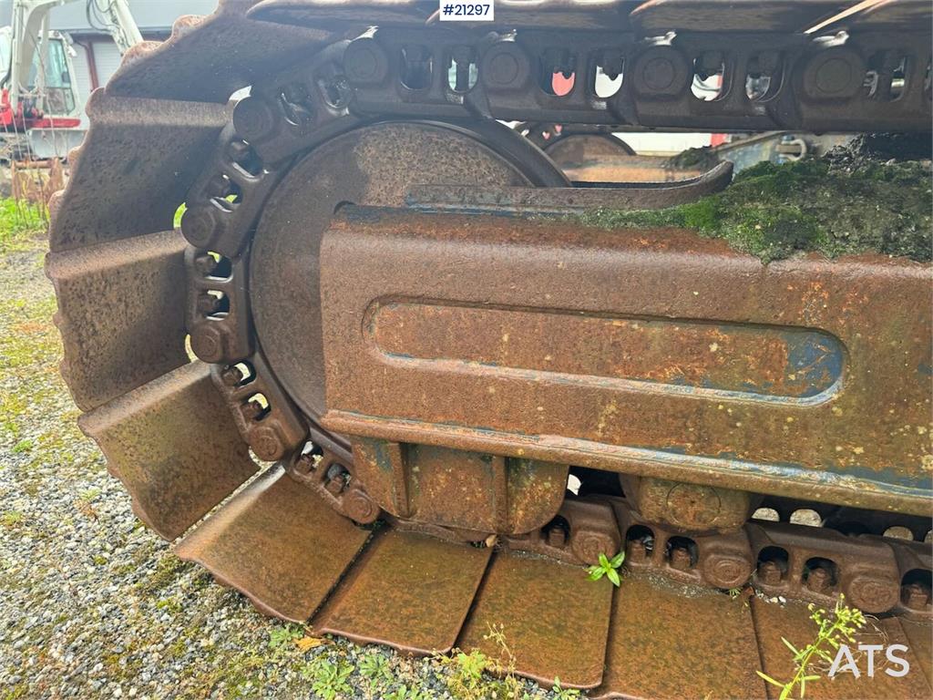 Samsung SE130LC Crawler Excavator w/ 3 Buckets