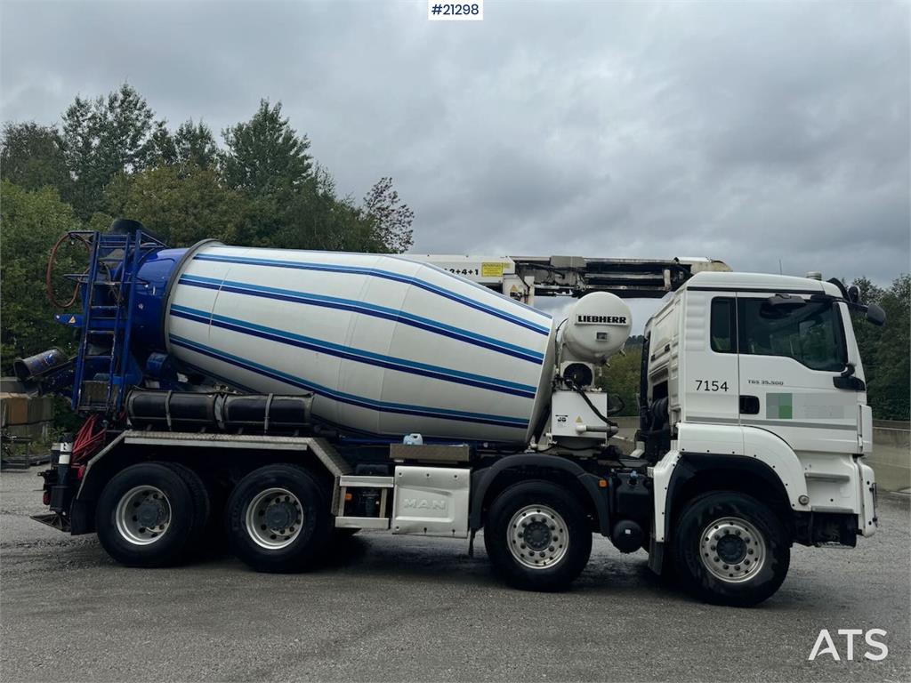 MAN TGS 35.500 Liebherr Concrete Mixer Truck with 10 m
