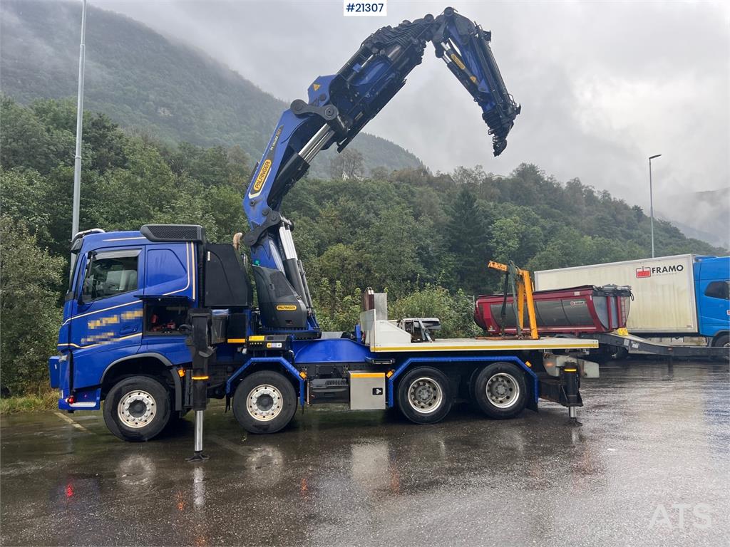 Volvo FH 8x4 crane truck w/ 2017 165 t/m palfinger crane