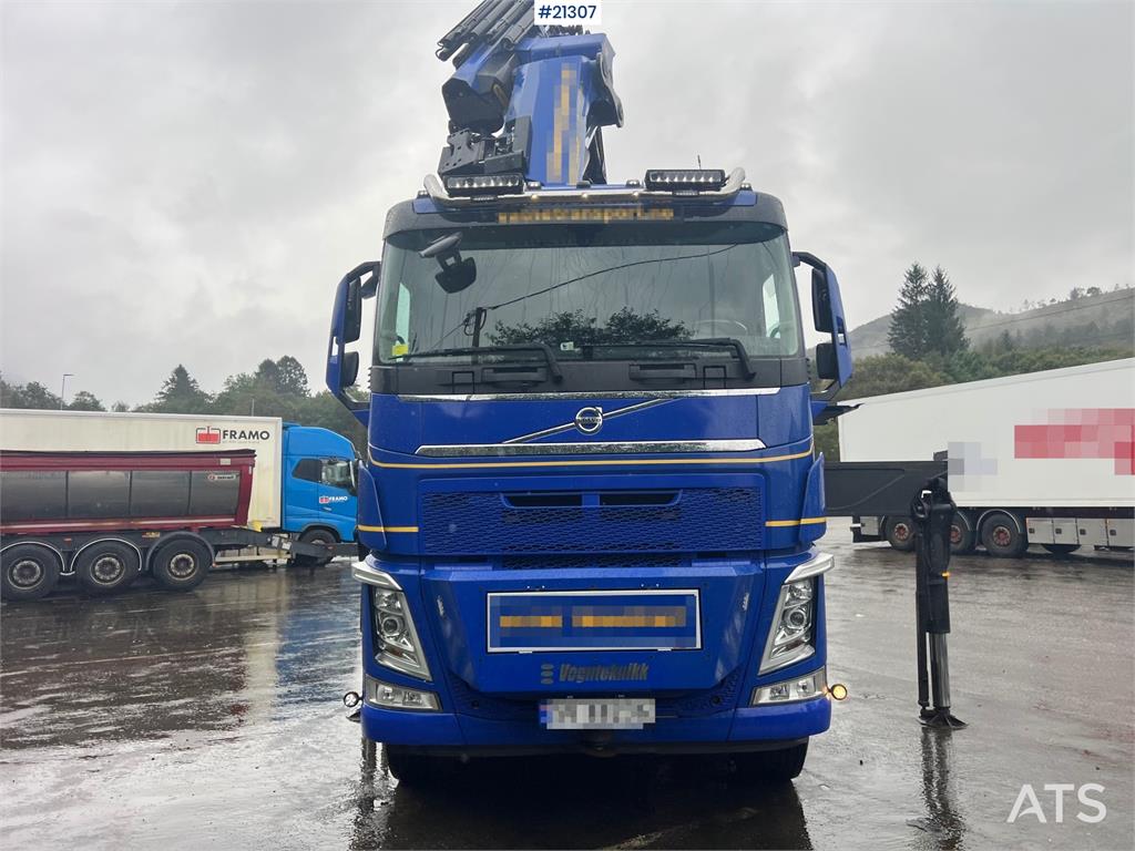 Volvo FH 8x4 crane truck w/ 2017 165 t/m palfinger crane
