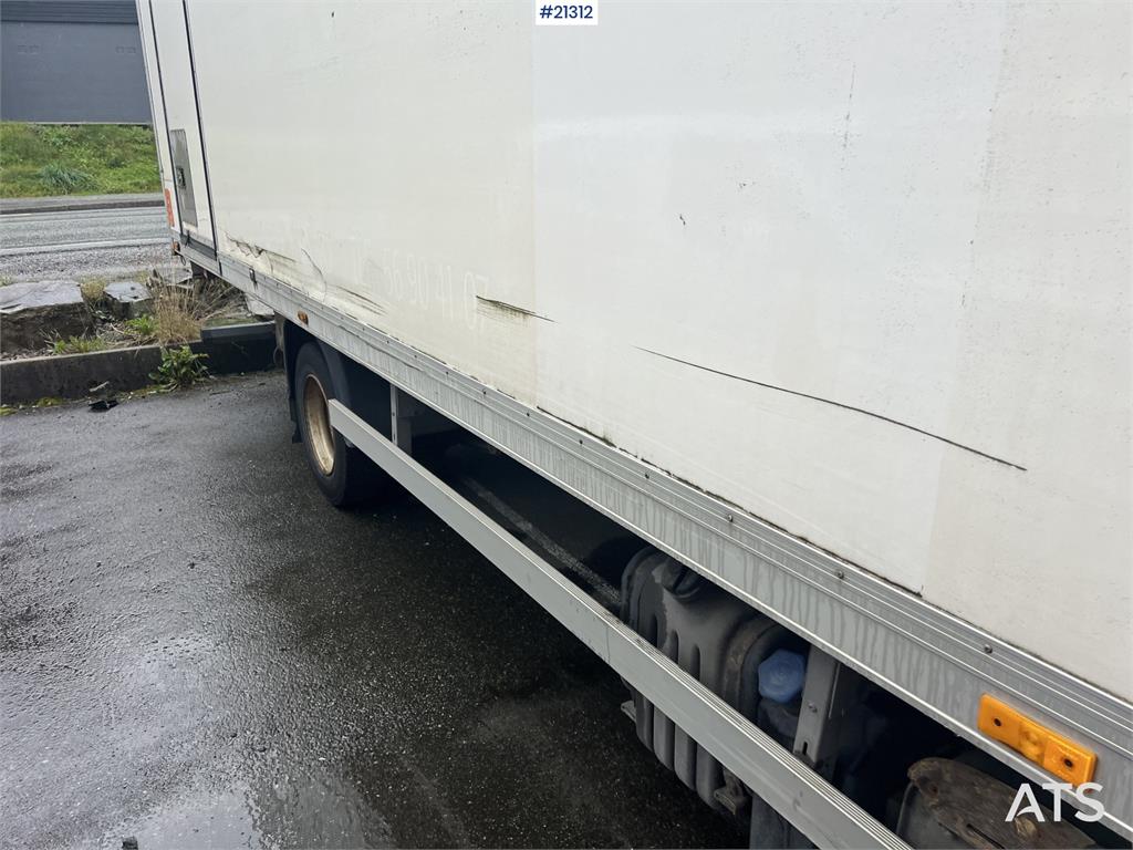 Iveco 80E22 skapbil m/ zepro lift rep.objekt