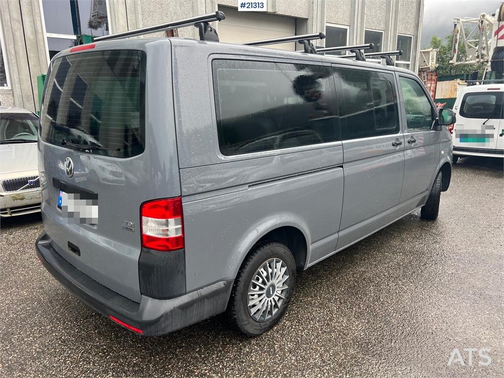 Volkswagen combi 9 seater minibus