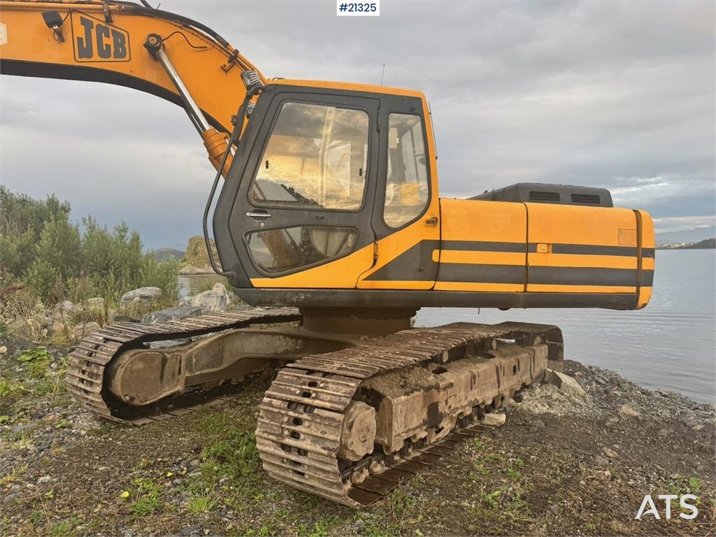 JCB JS200LC