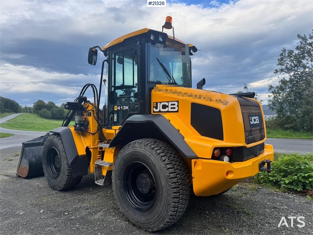 JCB 413K