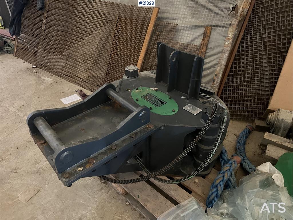 [Other] Yantai hawk 350 woodcutter w/ s60 attachment