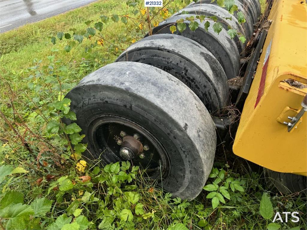 Hardi Hitch Rubber Roller.