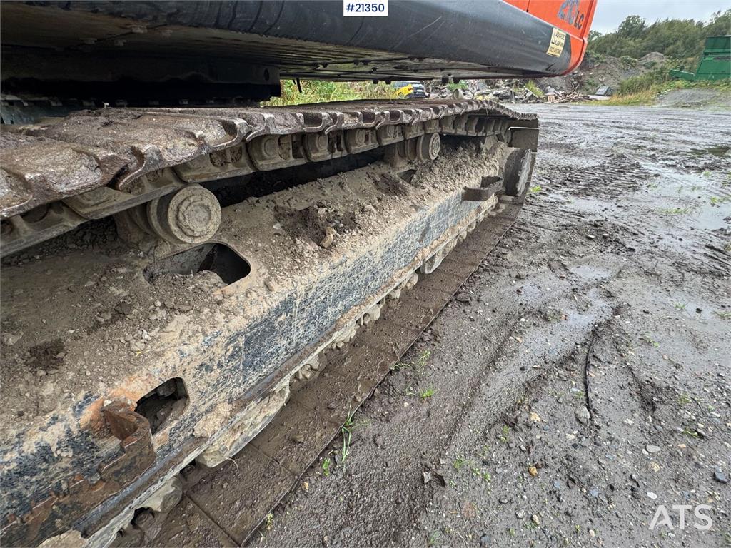 Hitachi ZX210LC w/ new certification. Only 2600 hours!