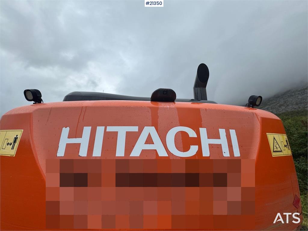 Hitachi ZX210LC w/ new certification. Only 2600 hours!