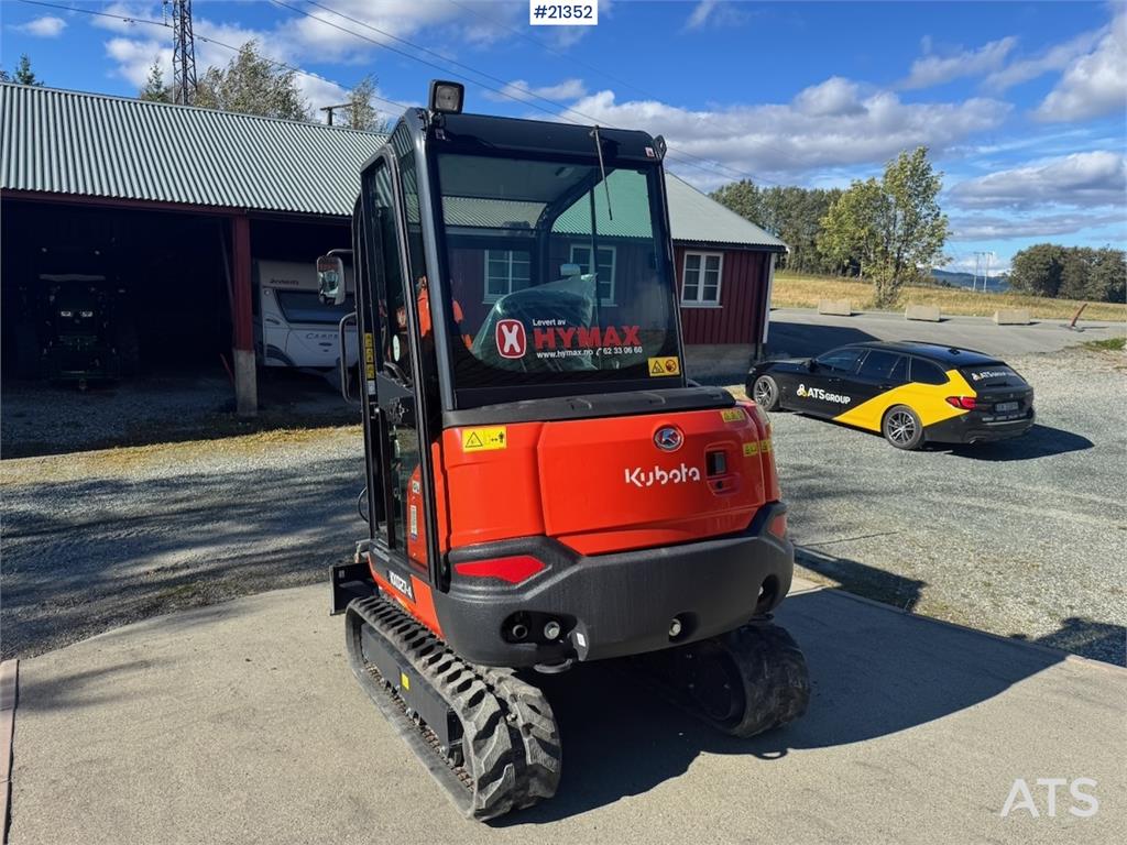 Kubota KX027-4 Mini Excavator w/ 2 buckets. 130 hours!