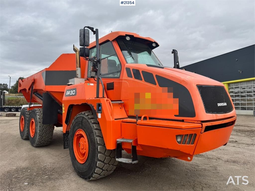 Doosan DA30 Dump Truck. 6650 hours!