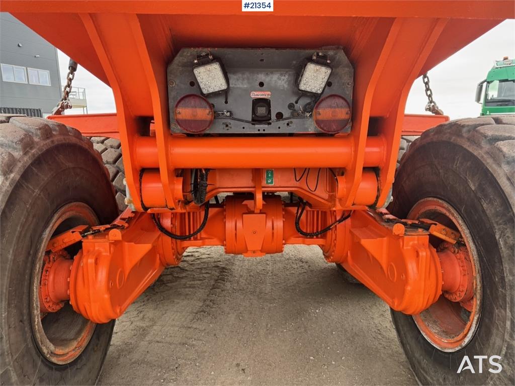 Doosan DA30 Dump Truck. 6650 hours!