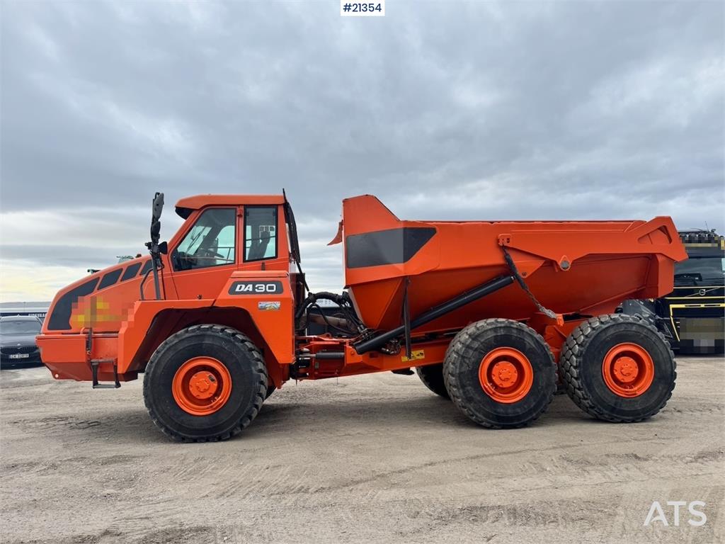 Doosan DA30 Dump Truck. 6650 hours!