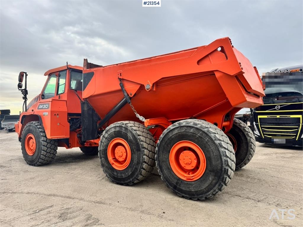 Doosan DA30 Dump Truck. 6650 hours!