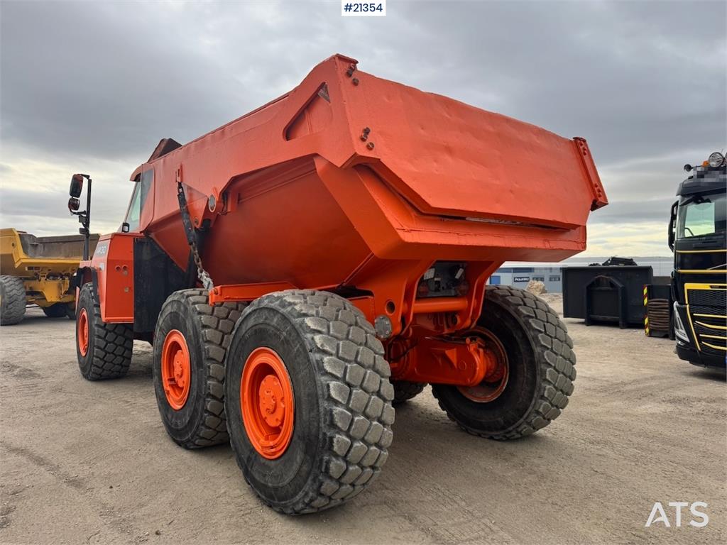 Doosan DA30 Dump Truck. 6650 hours!
