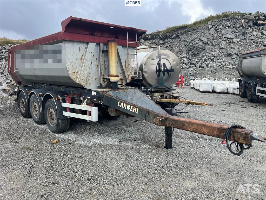 Carnehl 3 axle tipper trailer