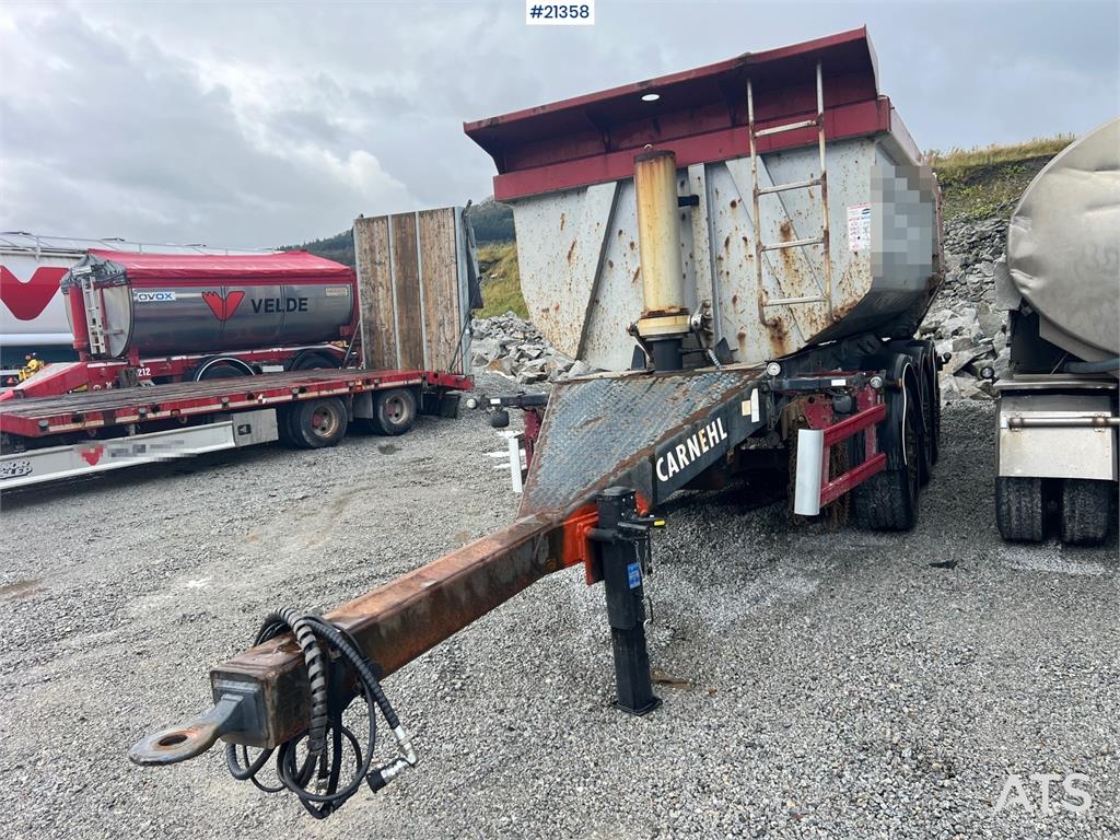 Carnehl 3 axle tipper trailer