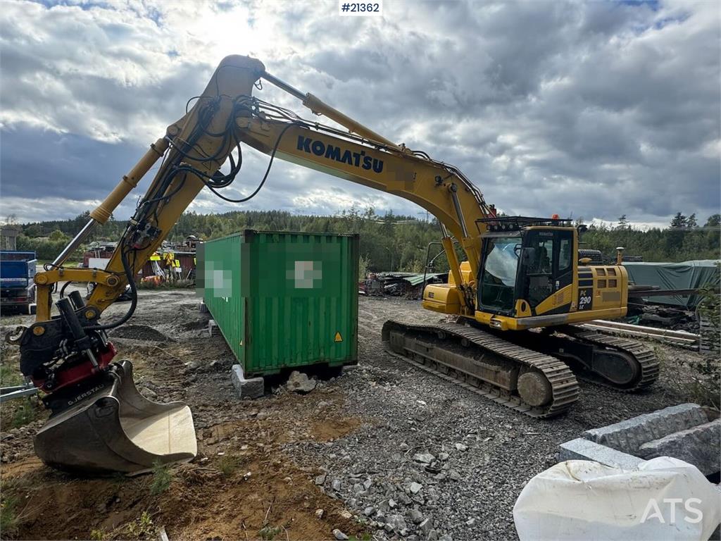 Komatsu PC290LC-11 Crawler excavator w/ tilt and 2 buckets
