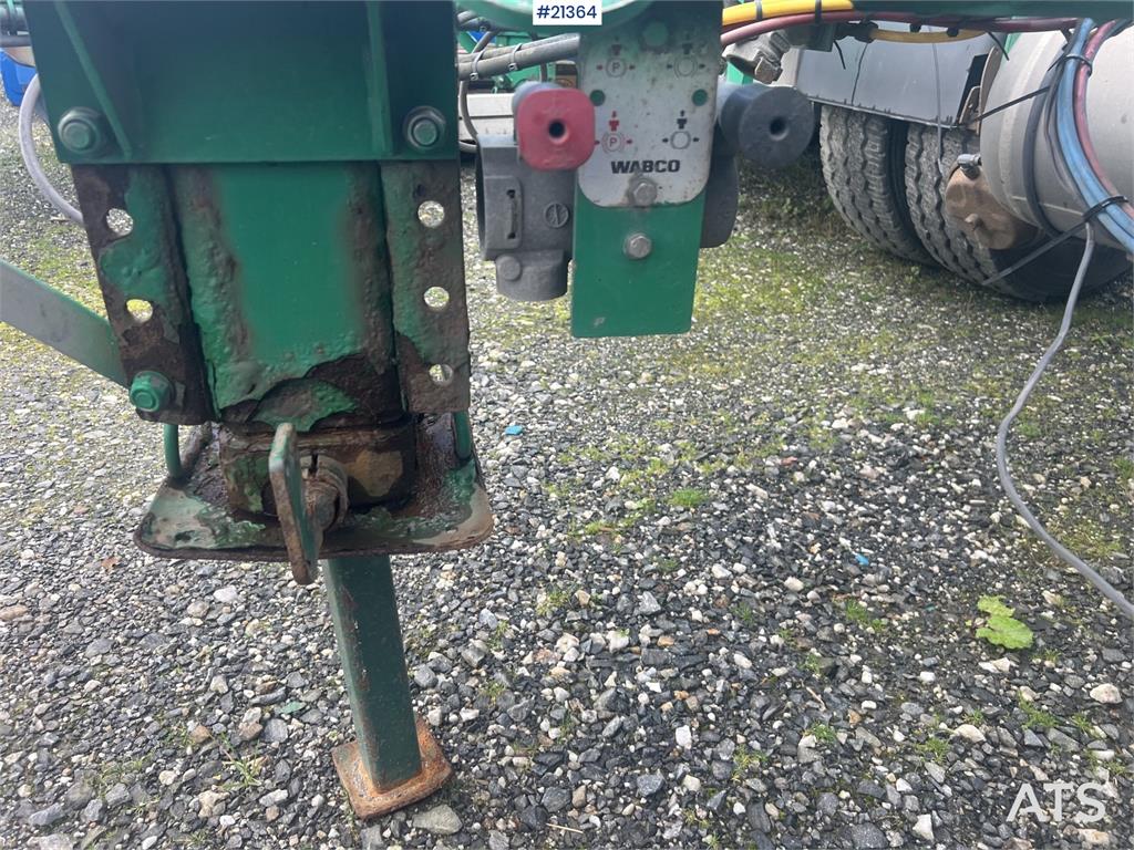VM Tarm 2 axle trailer chassis Repair object