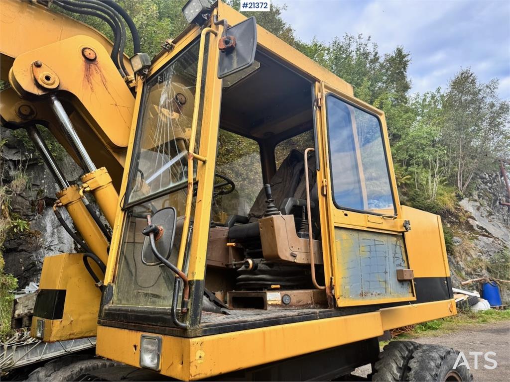 CAT 212B