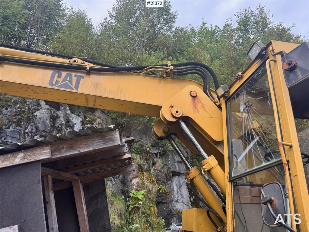 CAT 212B