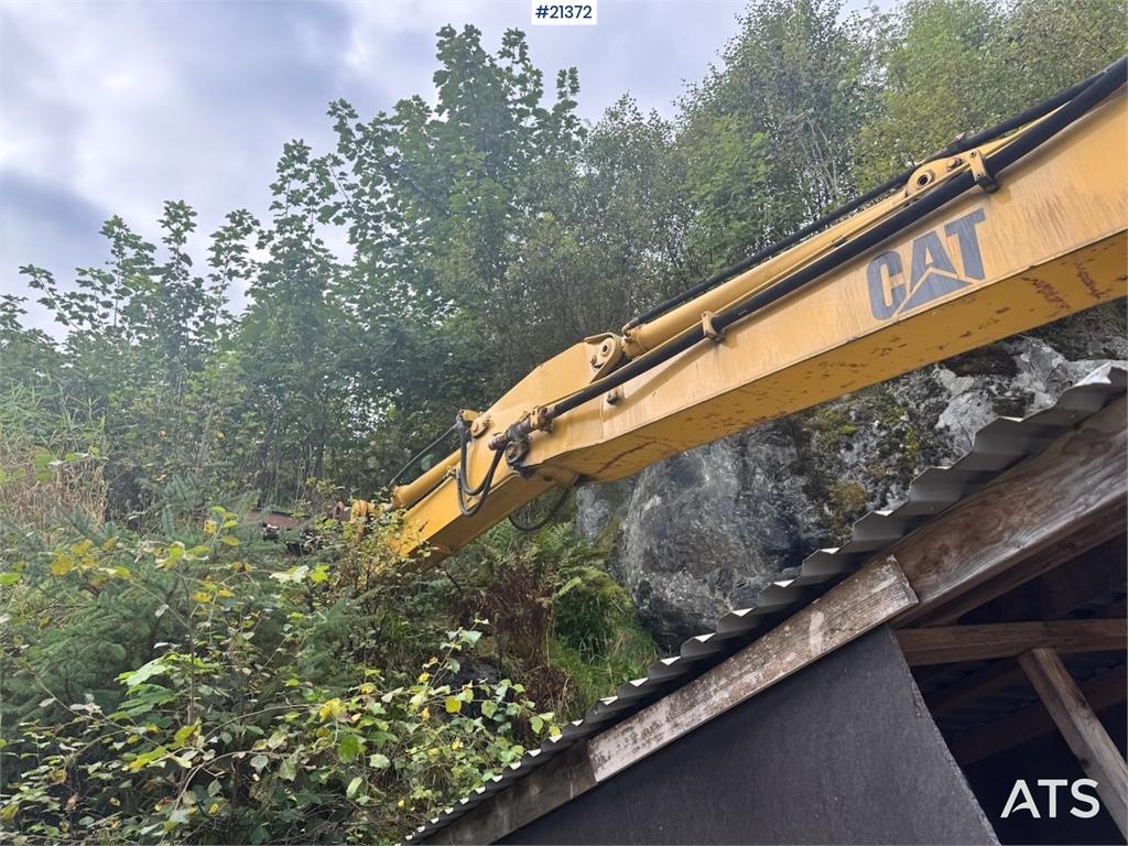 CAT 212B
