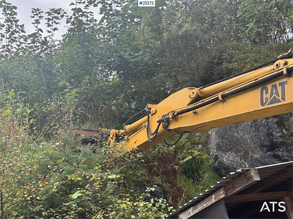 CAT 212B