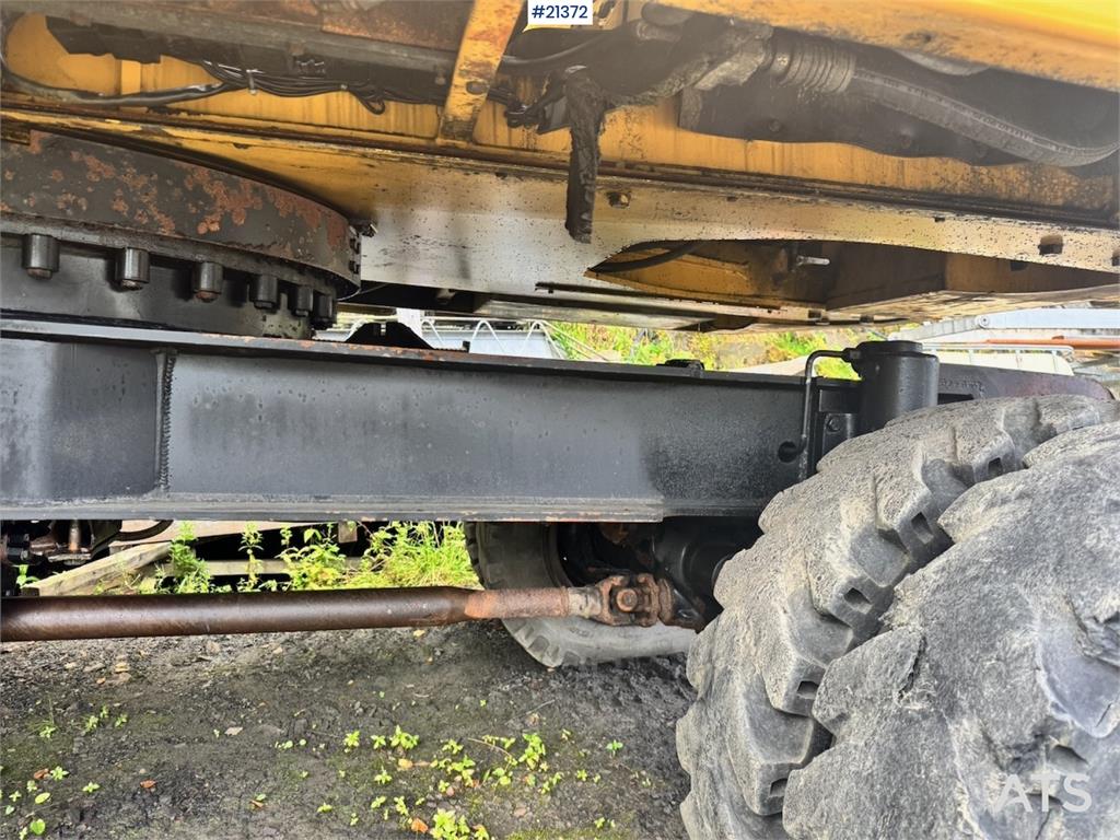 CAT 212B