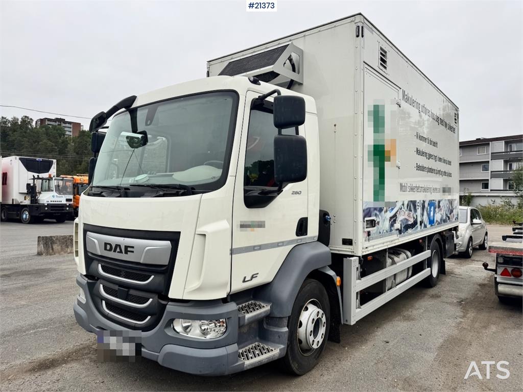DAF LF260 Shredder Truck. 37,000 km! Must See!