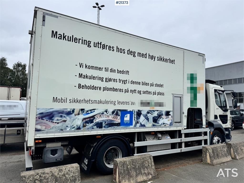 DAF LF260 Shredder Truck. 37,000 km! Must See!