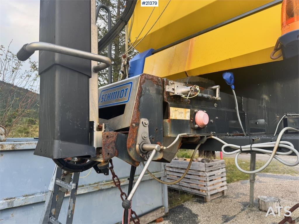 Schmidt Stratos Spreader – Truck Mounted – 9m3