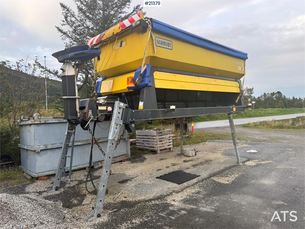 Schmidt Stratos Spreader – Truck Mounted – 9m3