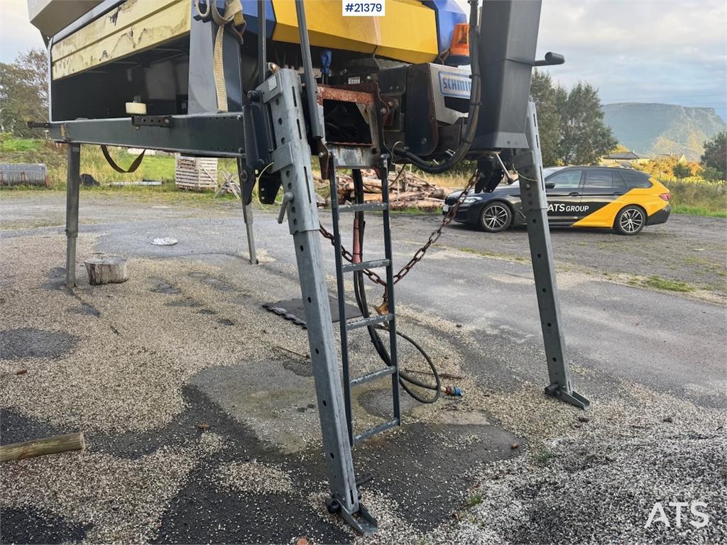 Schmidt Stratos Spreader – Truck Mounted – 9m3